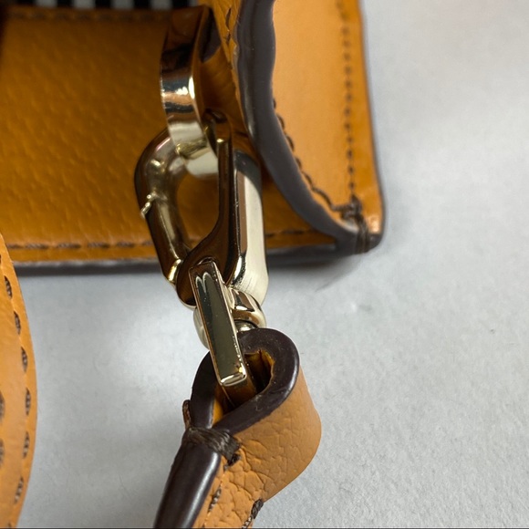 SOLD*** KATE SPADE Thompson Street Sam Satchel - Picture 15 of 16